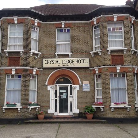 The Crystal Lodge Hotel Croydon Bagian luar foto