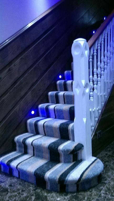 The Crystal Lodge Hotel Croydon Bagian luar foto
