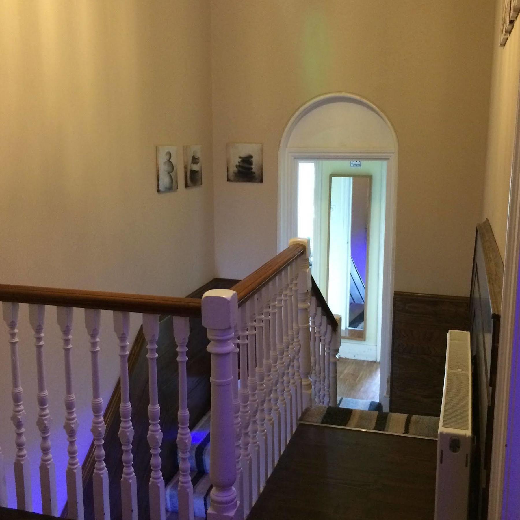 The Crystal Lodge Hotel Croydon Bagian luar foto